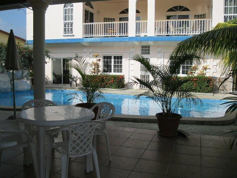 Villa San Juan Belmopan Buitenkant foto