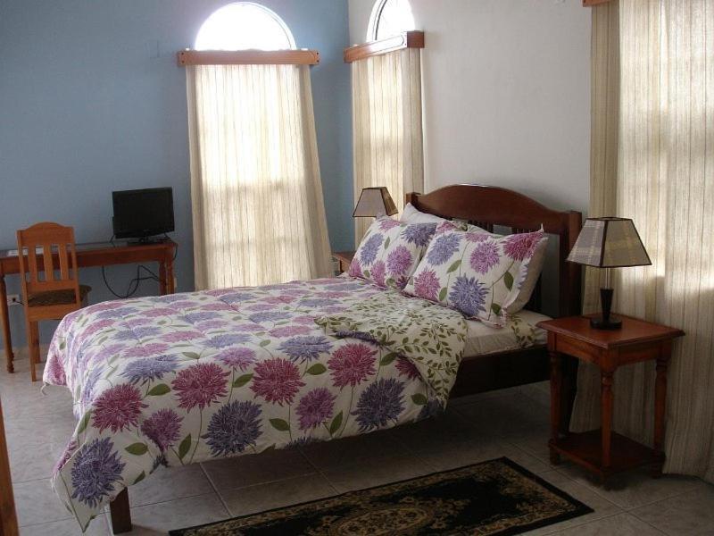 Villa San Juan Belmopan Kamer foto